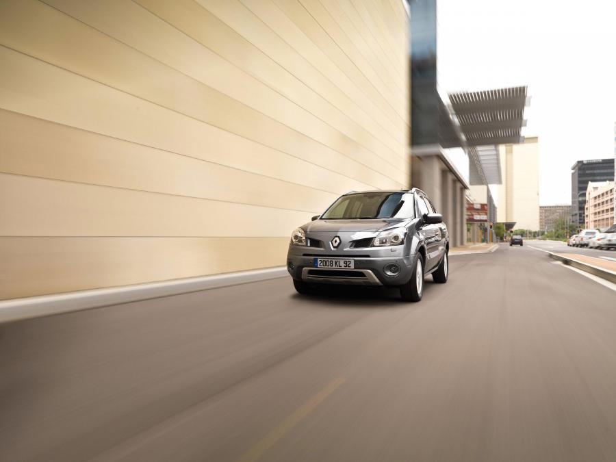  Renault Koleos 2008 года  (фото 71 из 188)